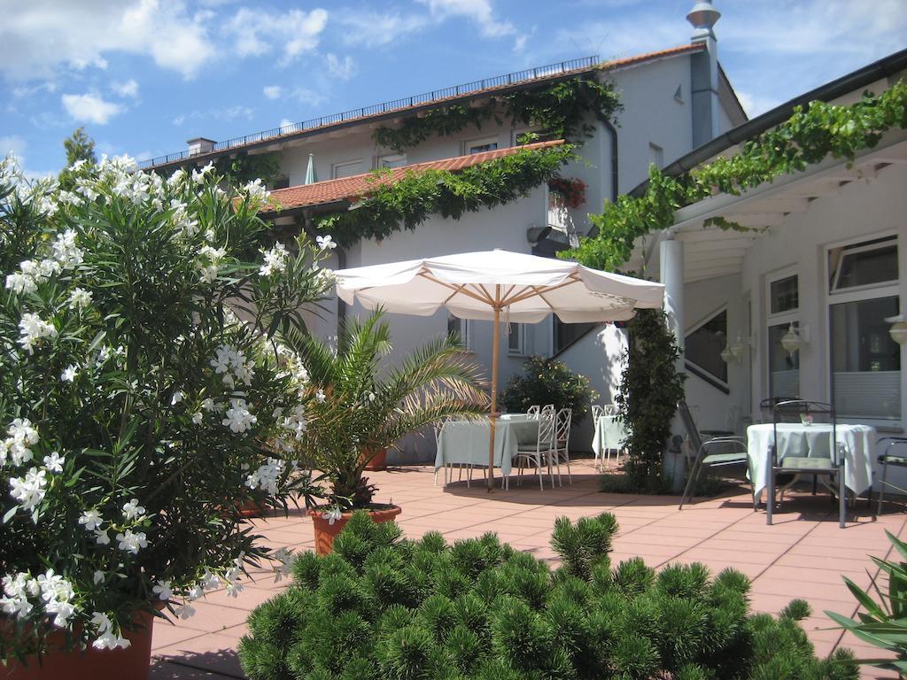 Lindner'S Hotel Bellheim Bagian luar foto
