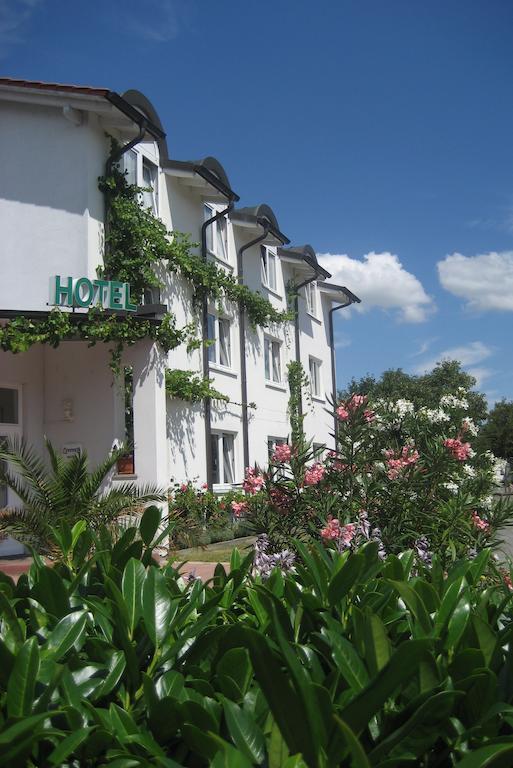 Lindner'S Hotel Bellheim Bagian luar foto